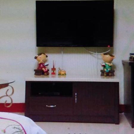 Mei Di Ya House Yuli Exteriör bild